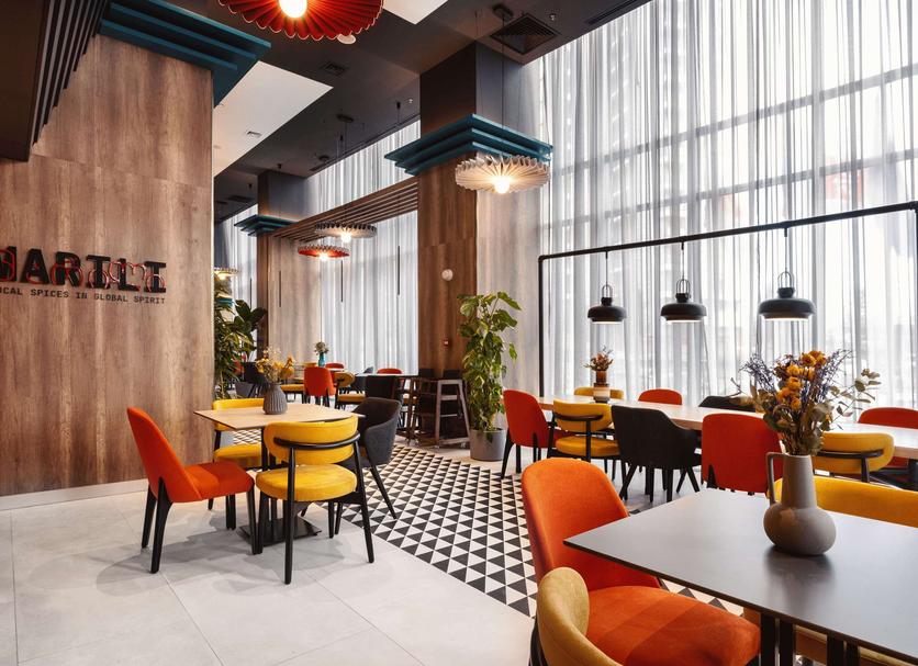Restaurant Photo
