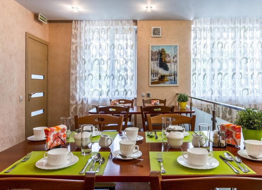 Restaurant Photo