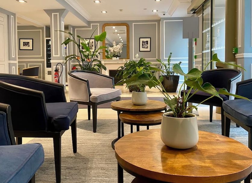 Lounge Photo