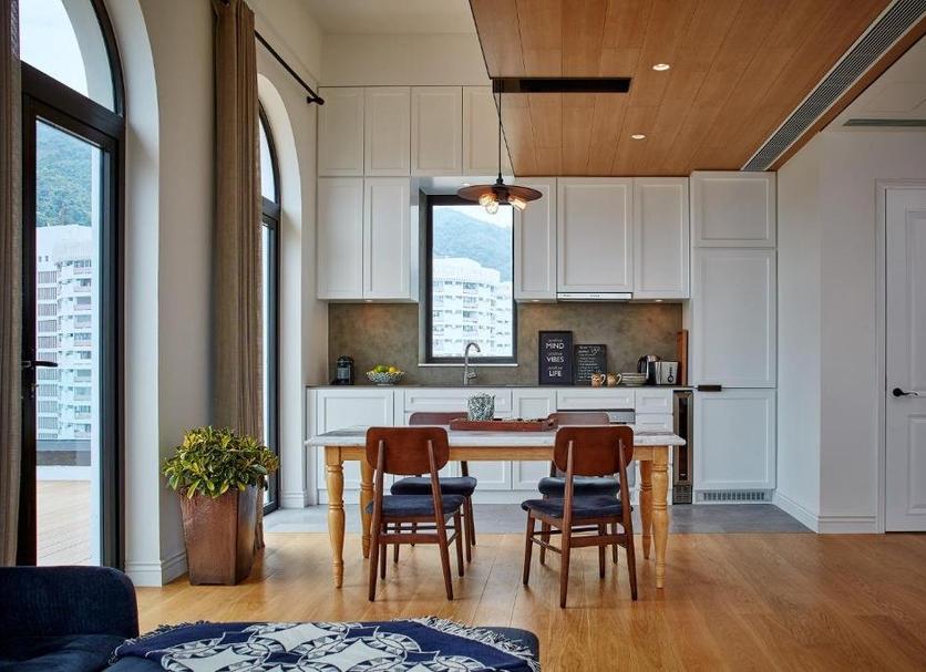 Kitchen Photo