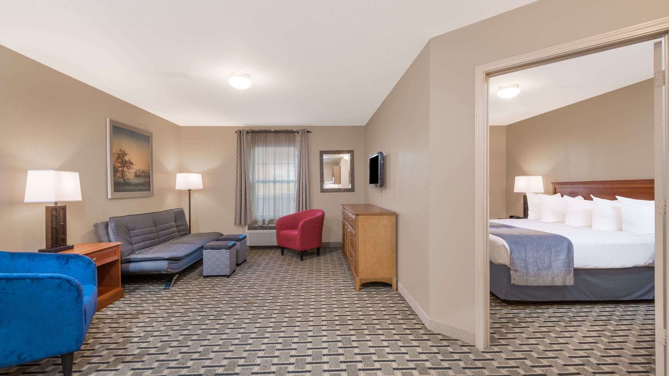 Days Inn & Suites by Wyndham Sellersburg from 56. Sellersburg Hotel