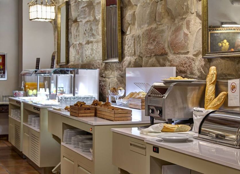 Buffet Photo