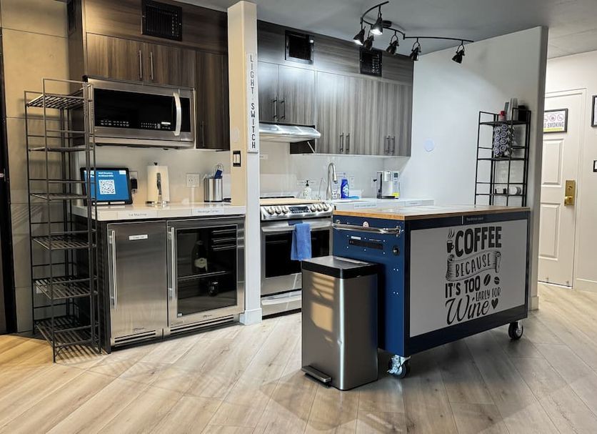 Kitchen Photo