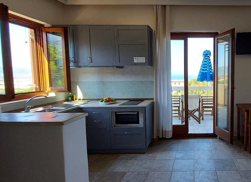 Kitchen Photo