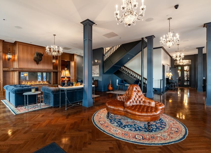 Lobby Photo