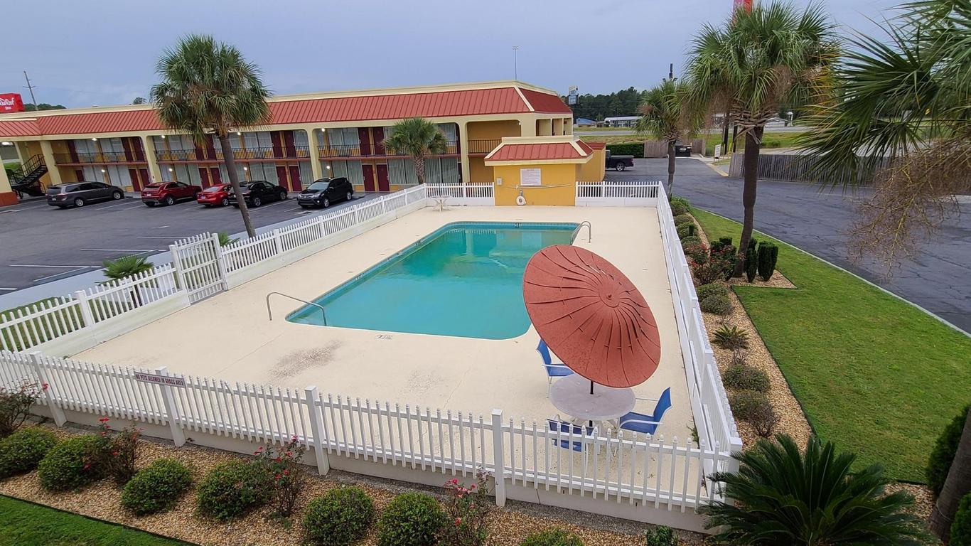 Red Roof Inn Tifton