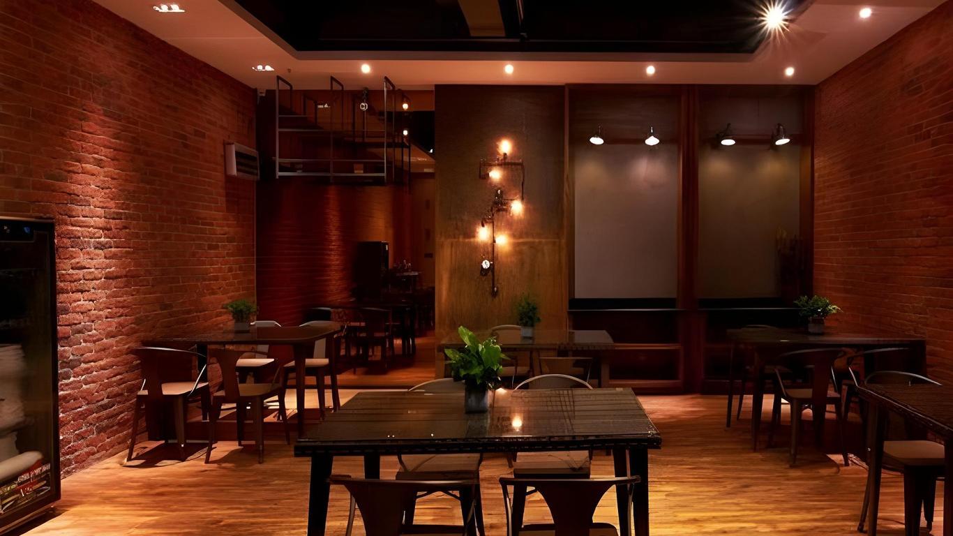 James Joyce Coffetel Hotel Guangzhou Xiaoping Metro Station