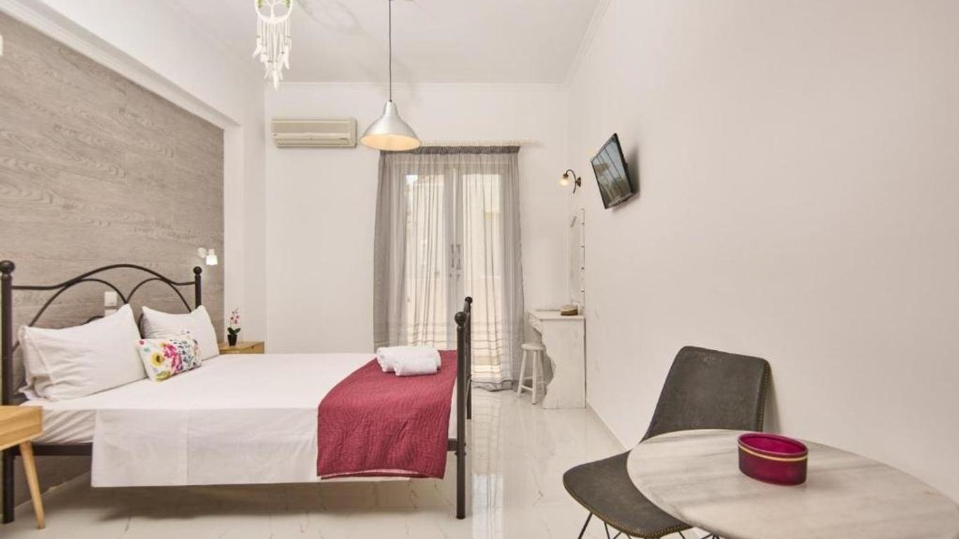 Ostria Apartments