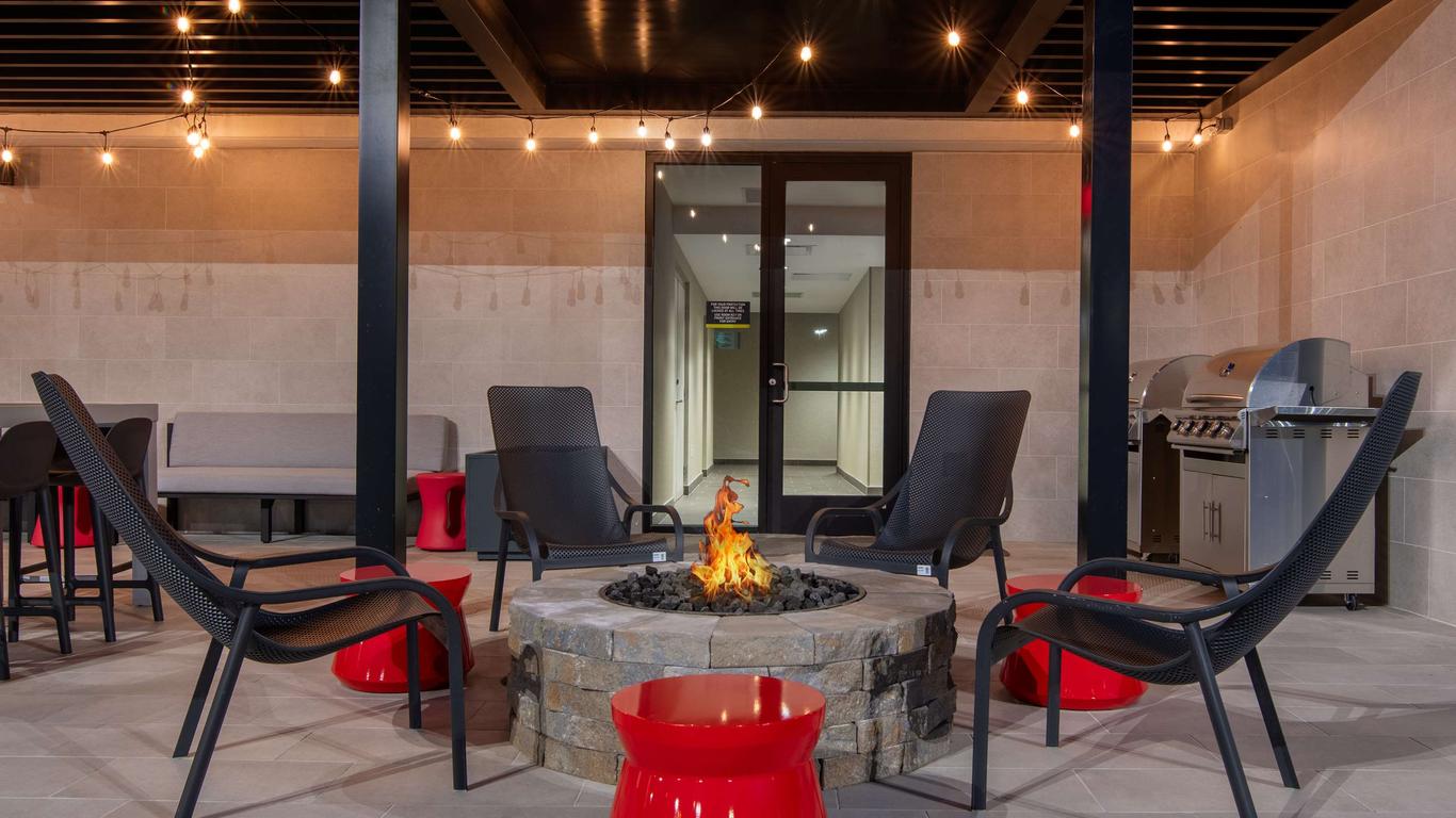 Home2 Suites by Hilton Jacksonville Downtown
