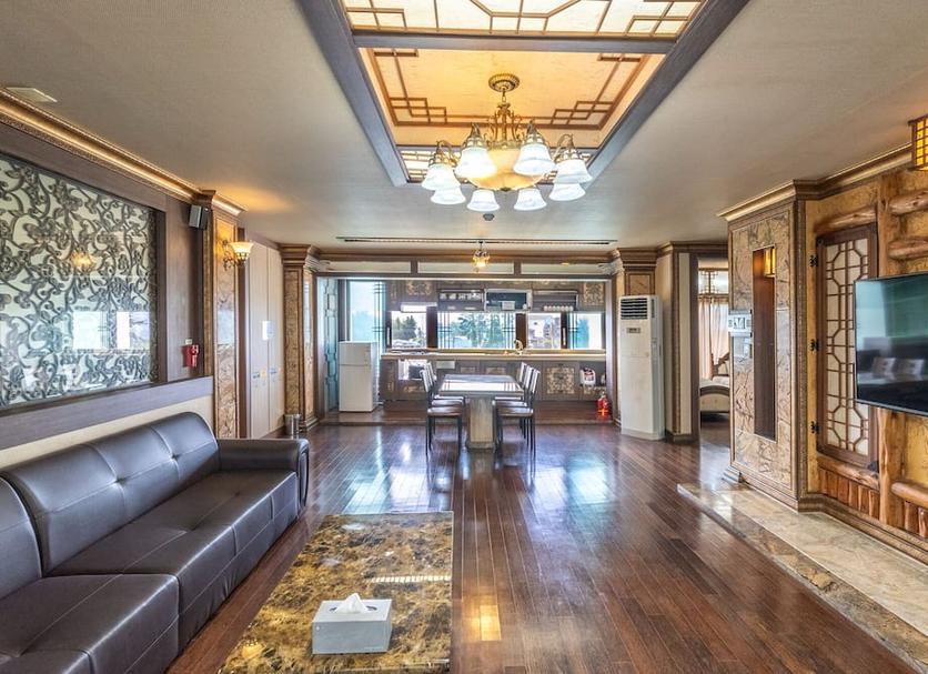Living room Photo
