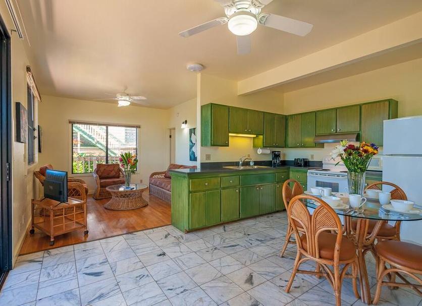 Kitchen Photo