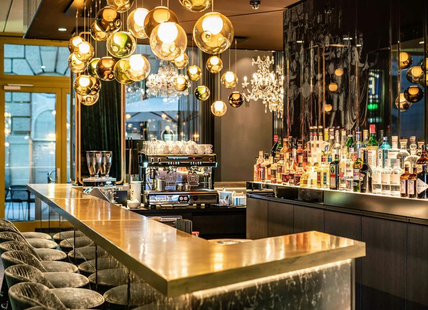 Bar Photo