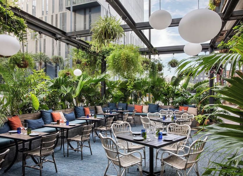 Restaurant Photo