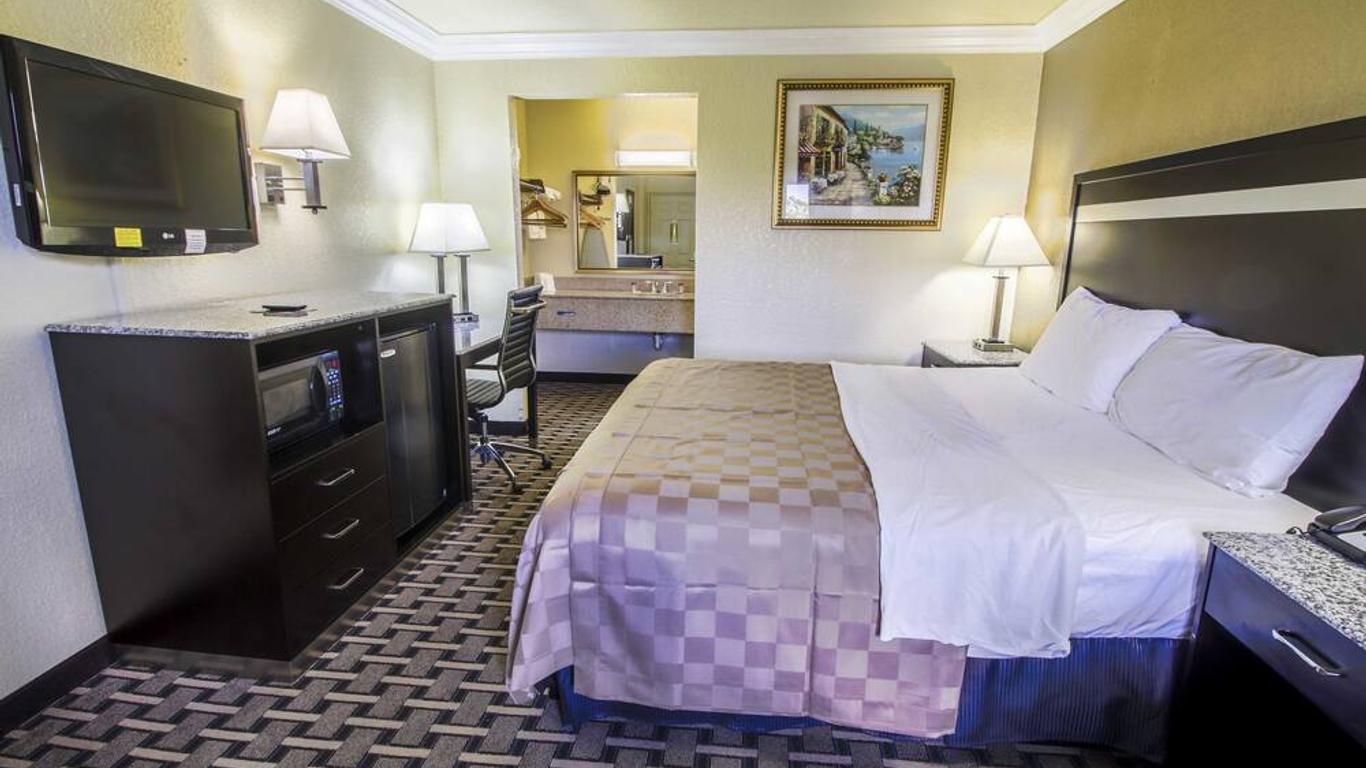 Hampton Inn Palm Beach Gardens Reviews, Deals & Photos 2023 - Expedia