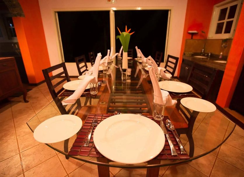 Dining room Photo