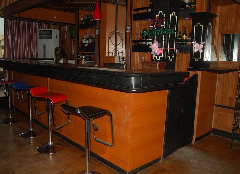 Bar Photo
