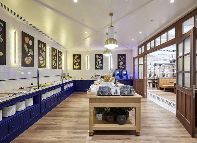 Buffet Photo