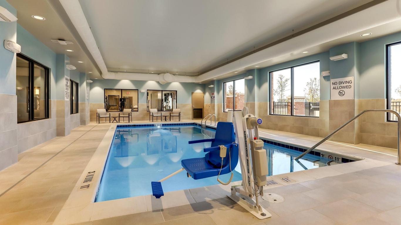 Holiday Inn Express Holly Springs - Raleigh Area