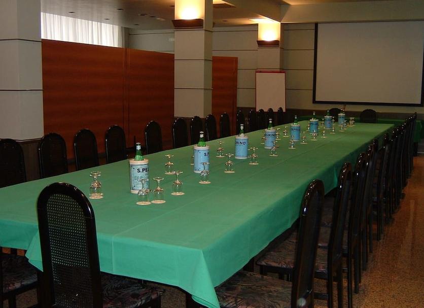 Conference room Photo