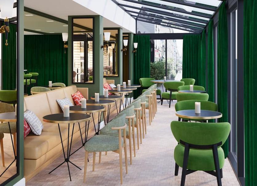 Restaurant Photo