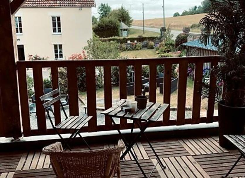 Balcony Photo