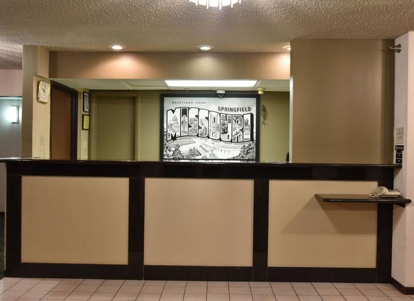 Front desk Photo