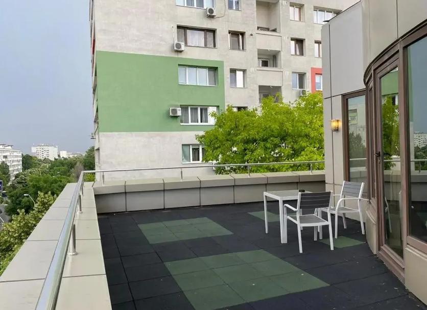 Balcony Photo