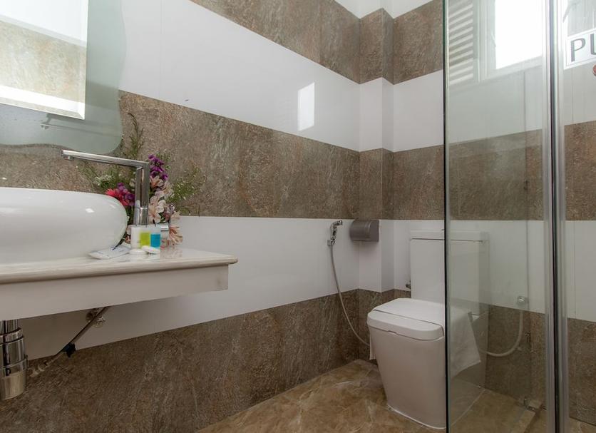 Bathroom Photo