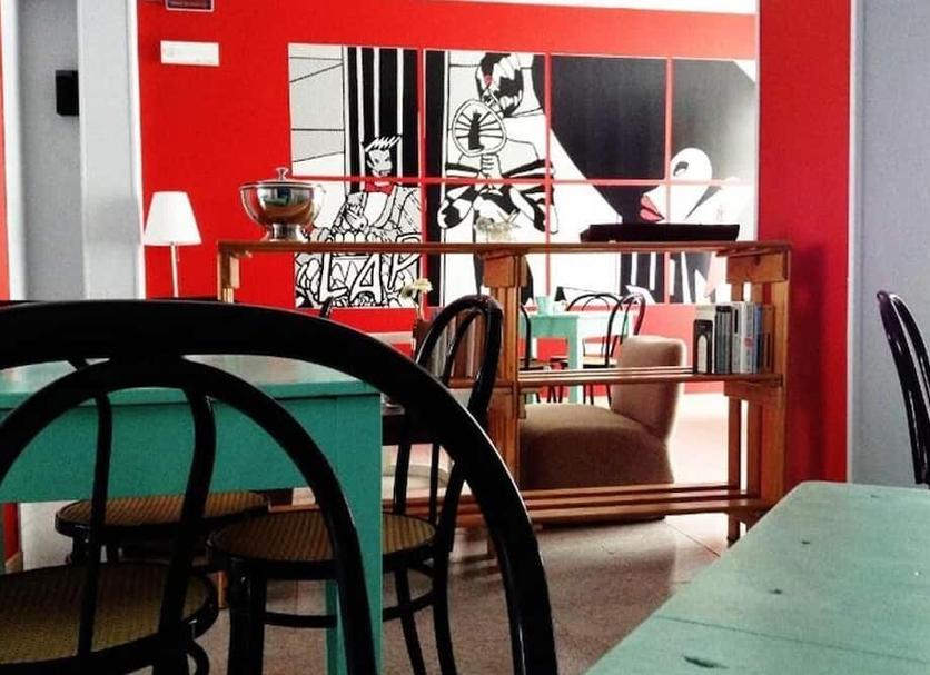 Restaurant Photo