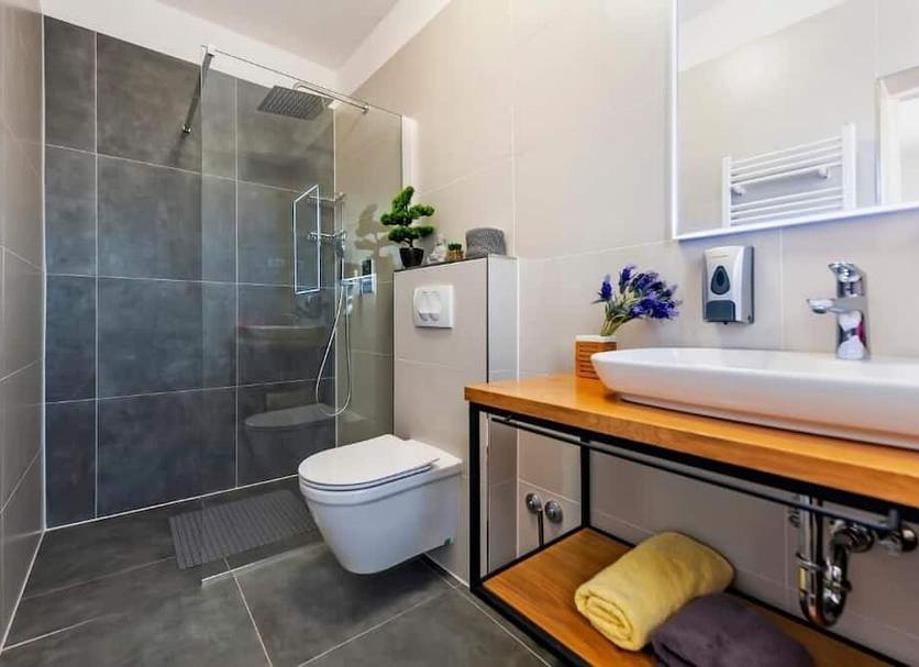Bathroom Photo