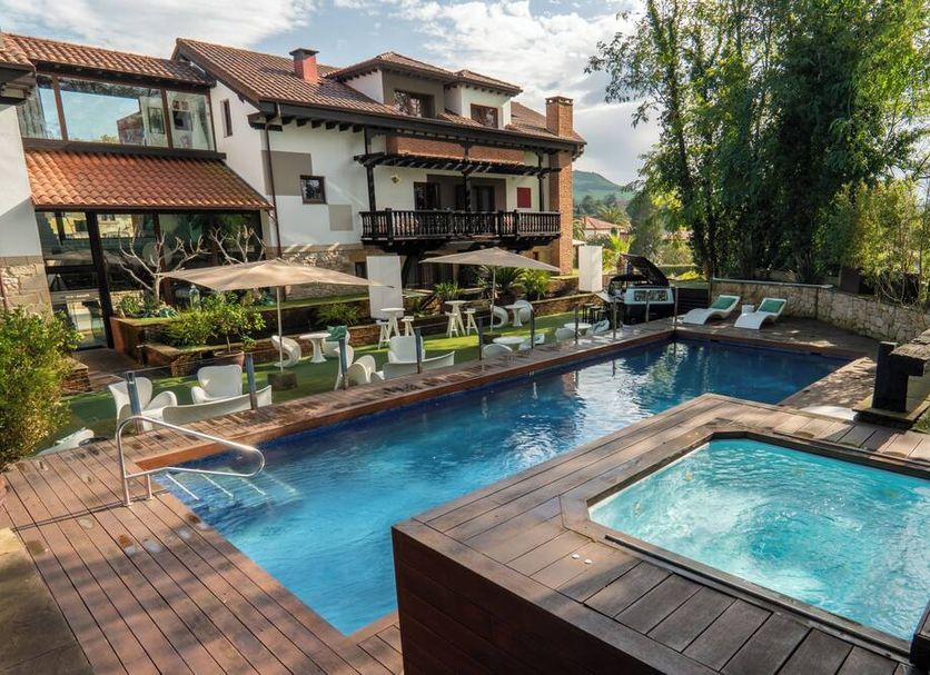 Hotel Cuevas - Adults Only in Santillana del Mar with outdoor pool, hot tub and terrace
