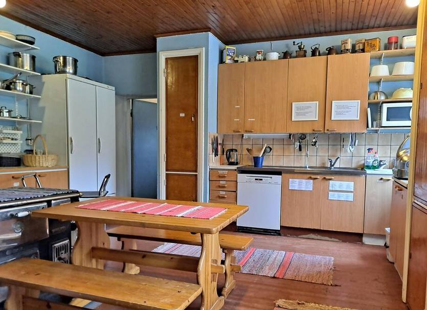 Kitchen Photo
