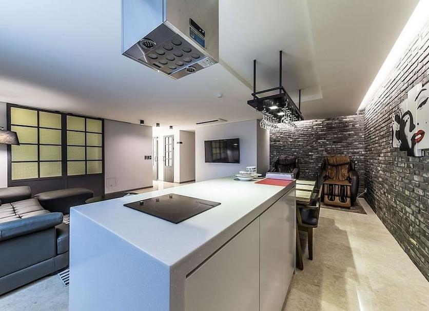 Kitchen Photo