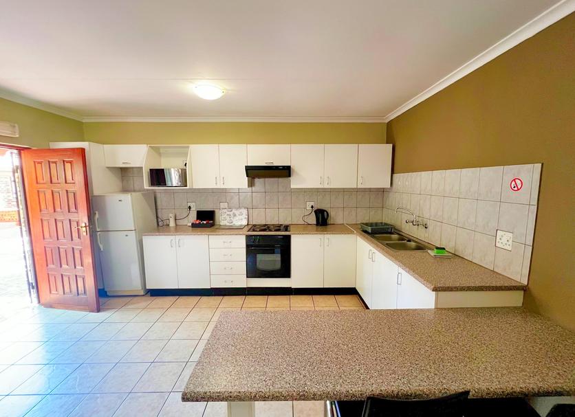 Kitchen Photo