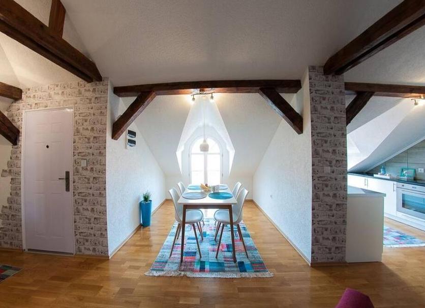 Dining room Photo