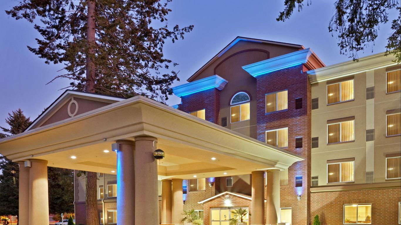 Holiday Inn Express Hotel & Suites Lacey, An IHG Hotel