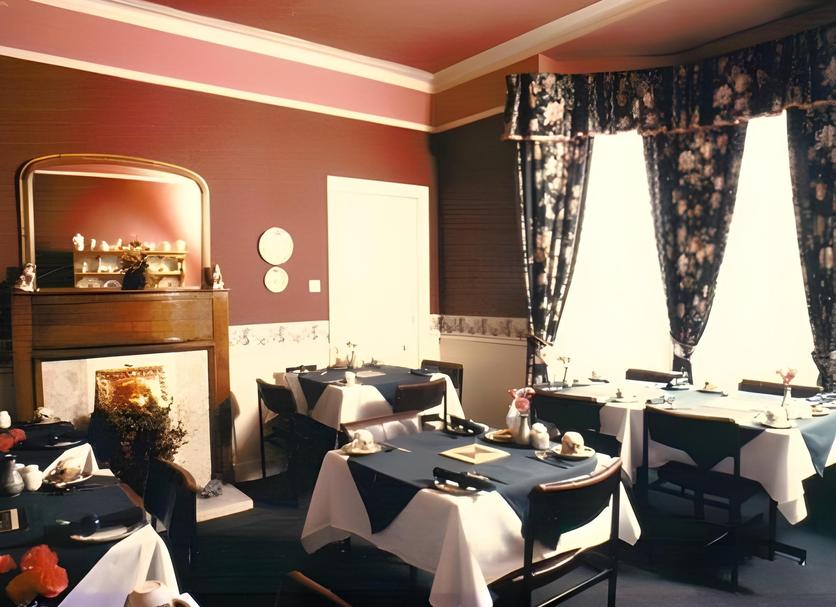 Restaurant Photo