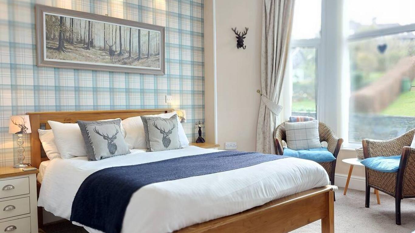 Invergarry Room Only Guest House For Adults