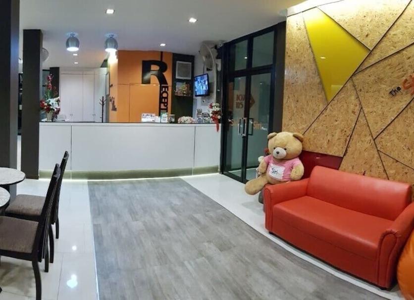 Front desk Photo