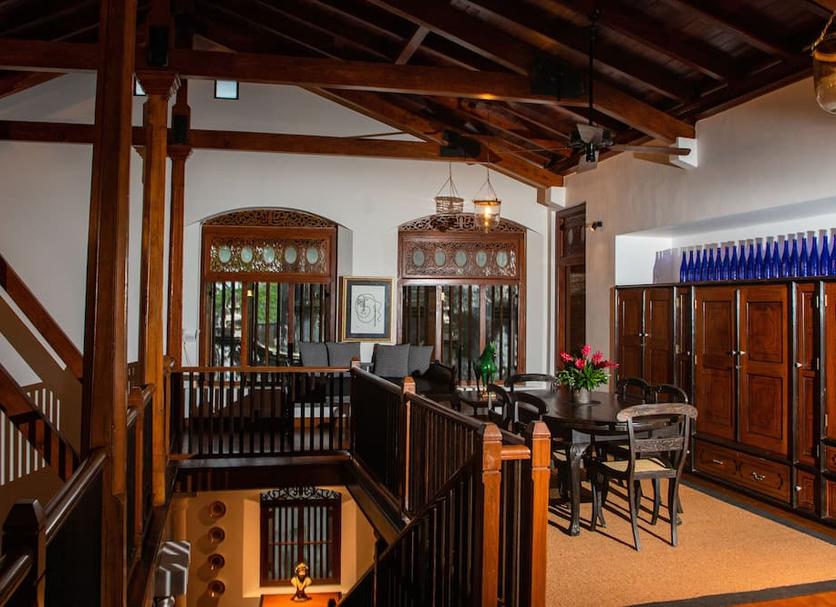 Dining room Photo