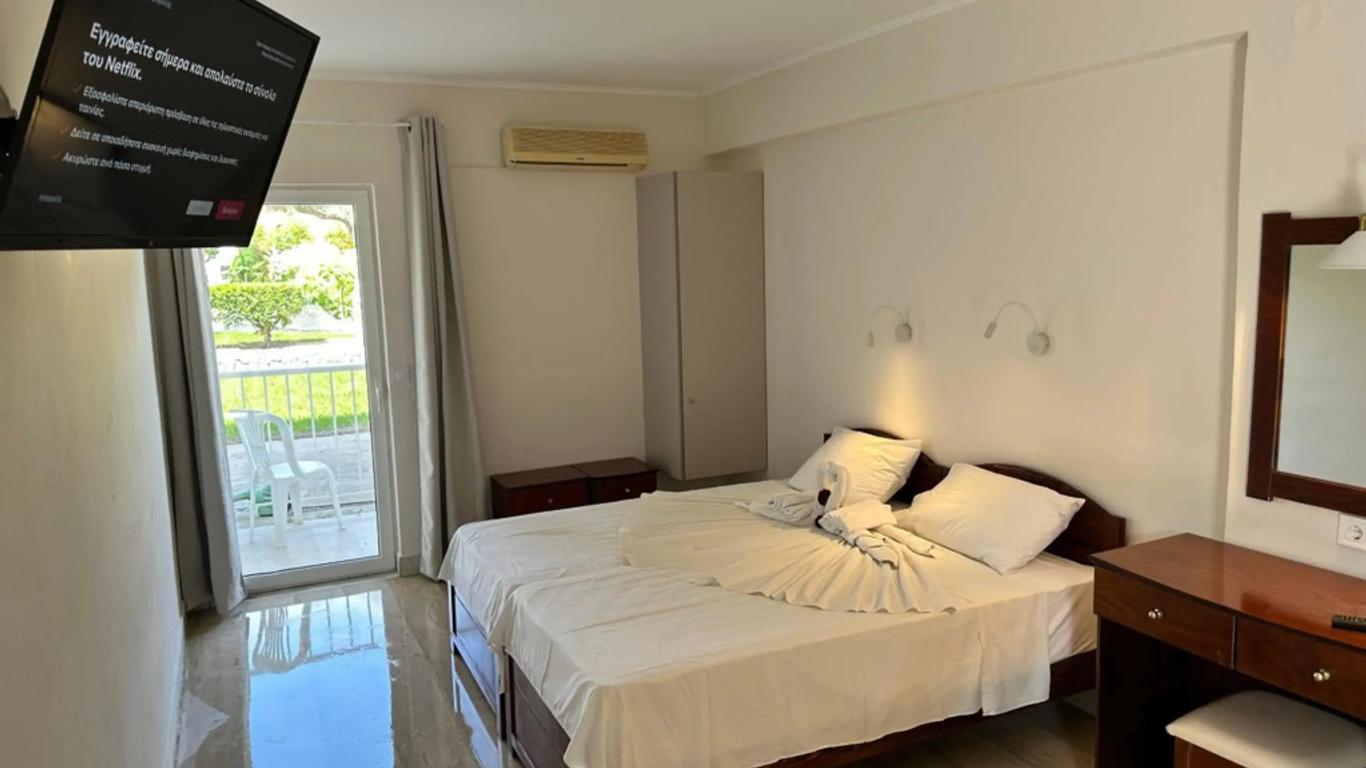 Aggelos Family Hotel