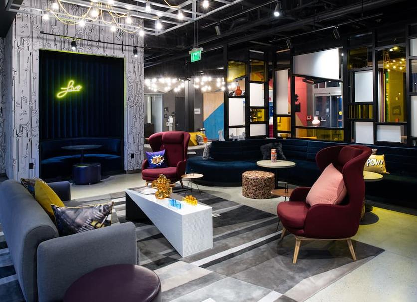 Lounge Photo