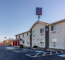 Motel 6 Barkeyville Pa $54 ($̶5̶7̶). Harrisville Hotel Deals & Reviews