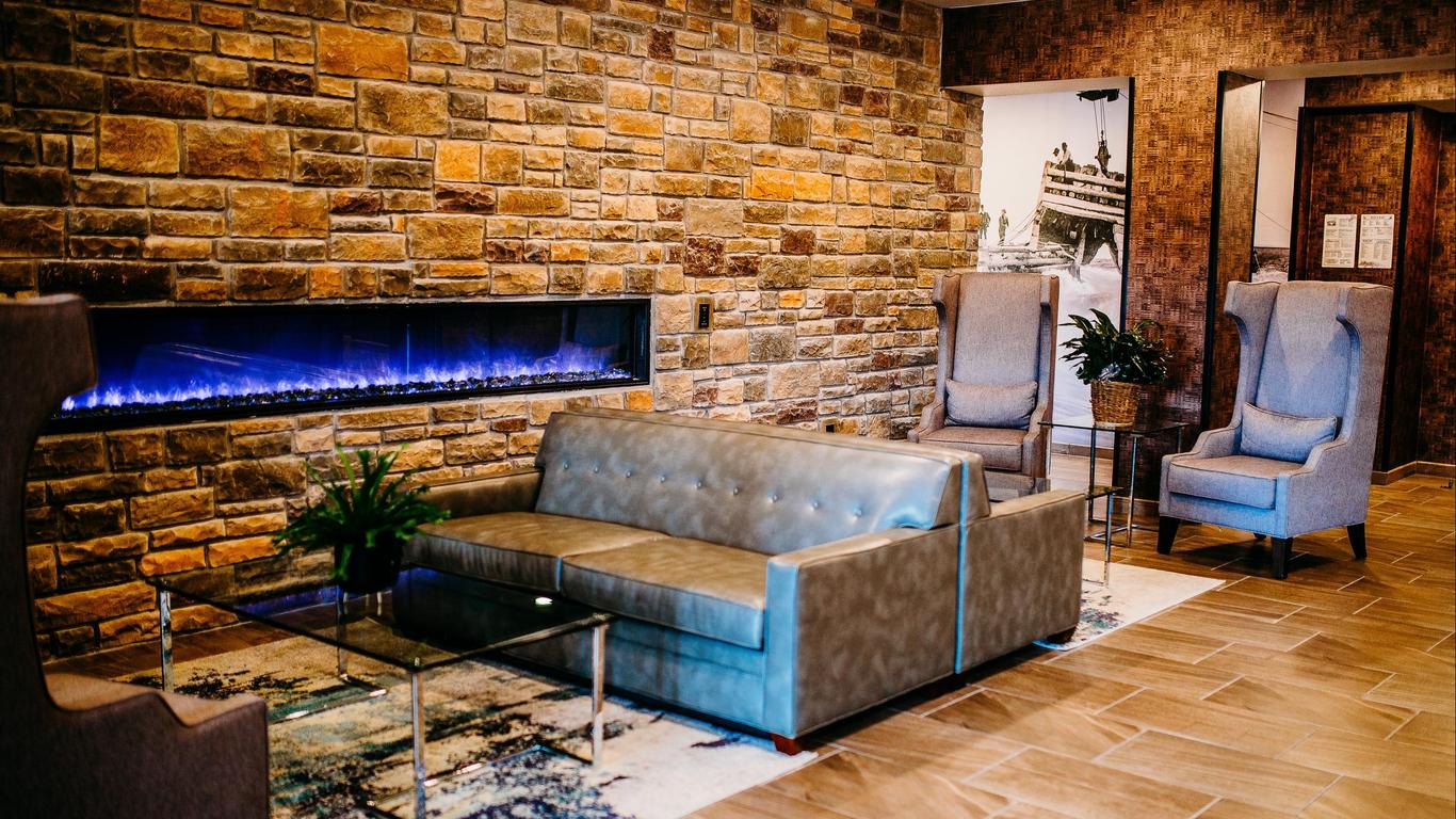 Cobblestone Hotel & Suites International Falls