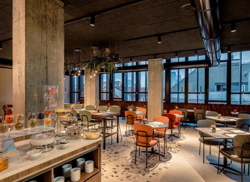 Restaurant Photo