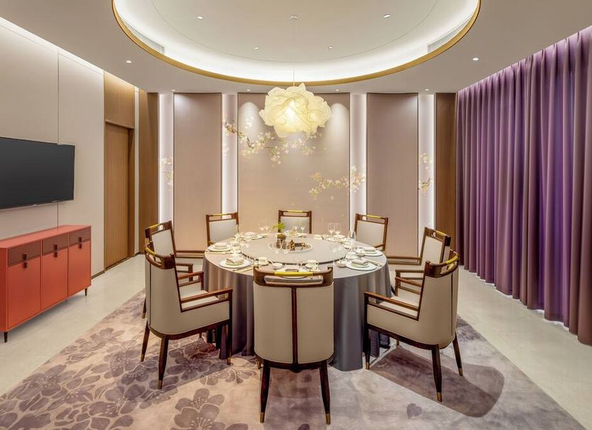 Guanganmen Grand Metropark Hotel Beijing private dining room with round table and purple curtains