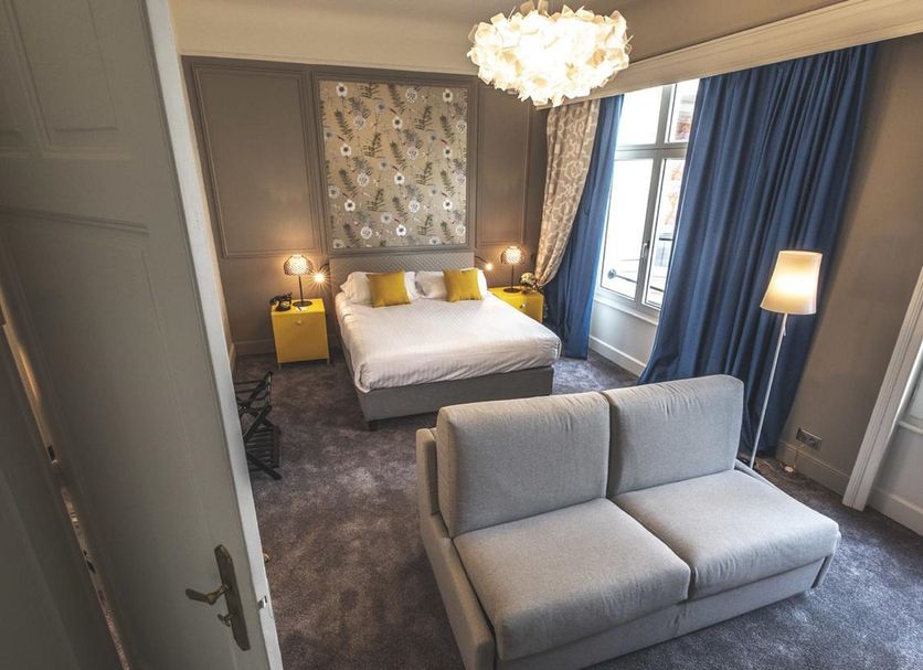 Bedroom Photo