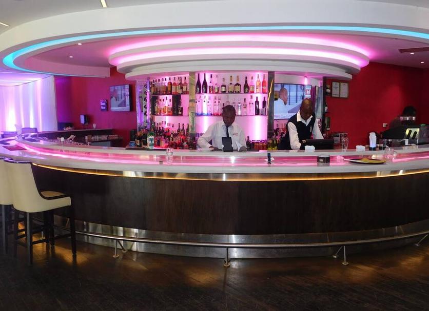 Bar Photo