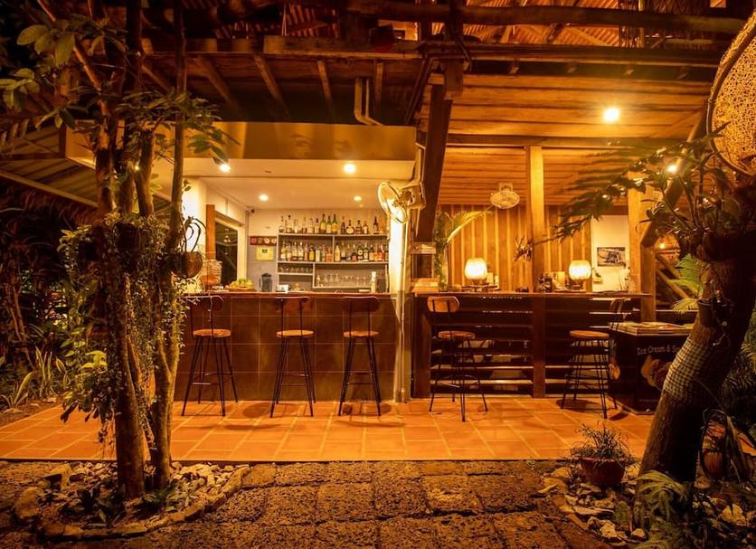 Bar Photo