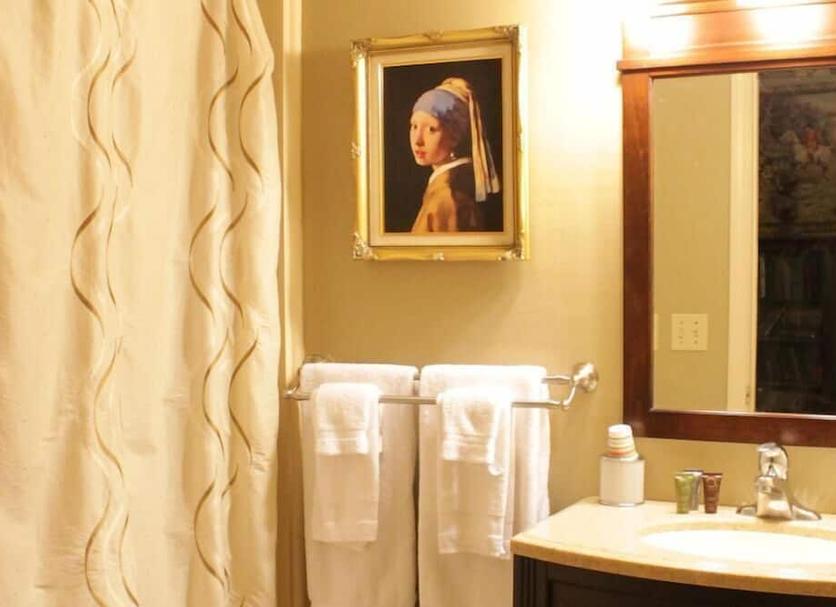 Bathroom Photo